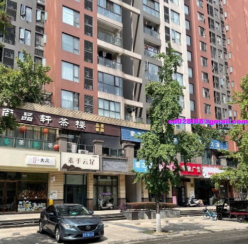 再探五块石  居然开了十几家
